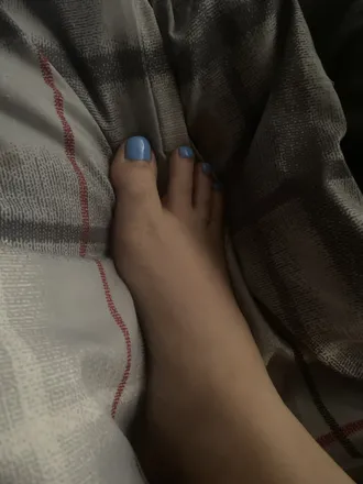 OnlyFans cuenta maluv4u143 header 2