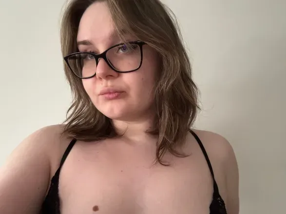 OnlyFans account  naughtychubbynixiesin avatar 1