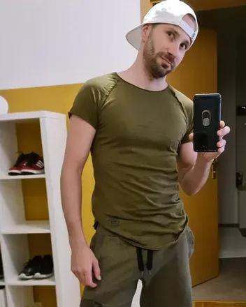 OnlyFans account  eos_andi avatar 1