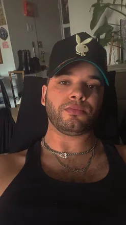 OnlyFans of tooturnttay01