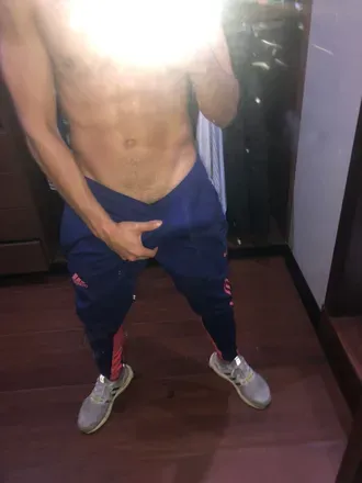OnlyFans cuenta f210738477420 avatar 1
