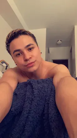 OnlyFans cuenta xxxversboy_69 avatar 1