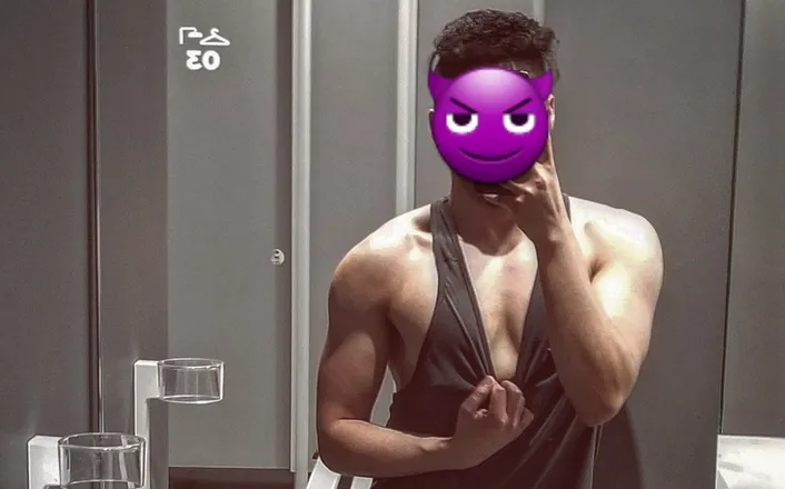 OnlyFans cuenta danibananixxx header 2
