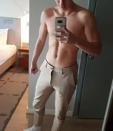 OnlyFans cuenta iamnikelangelo avatar 1