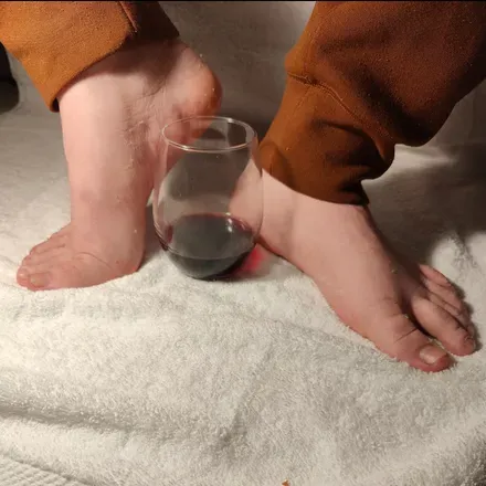 OnlyFans cuenta bare_foot_wineo avatar 1