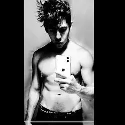 OnlyFans cuenta iamlatinbruno avatar 1