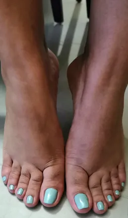 OnlyFans cuenta dixierosefeet header 2