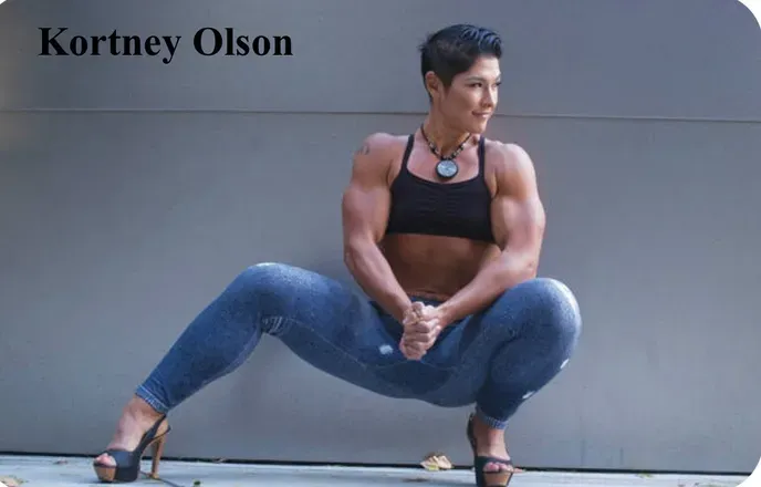 OnlyFans cuenta kortneyolsonfree header 2