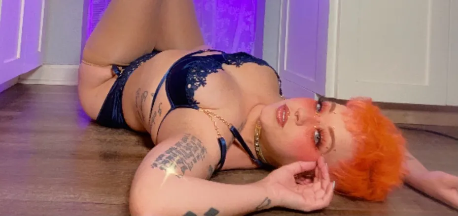 OnlyFans cuenta lilyliqueur header 2