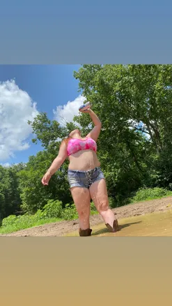 OnlyFans cuenta christine.3 header 2
