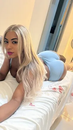 OnlyFans cuenta sarahlins header 2