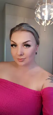 OnlyFans cuenta annikaah avatar 1