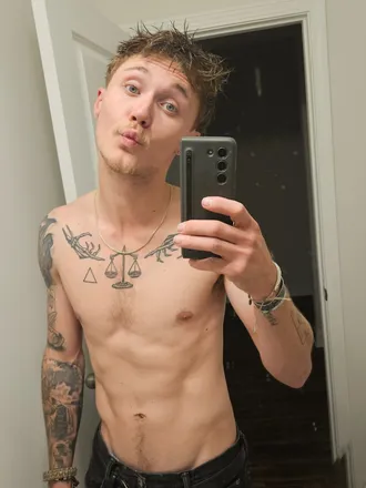 OnlyFans cuenta mccollum_21 header 2