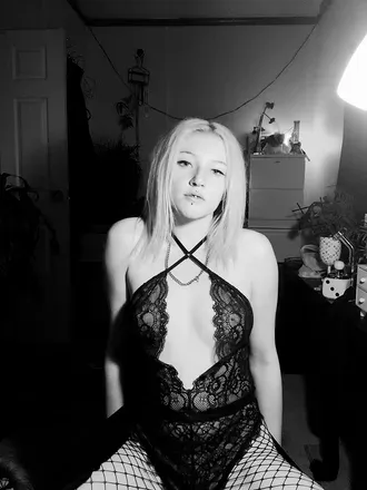OnlyFans cuenta missmaysxexx header 2
