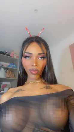 OnlyFans cuenta callmeenyell header 2