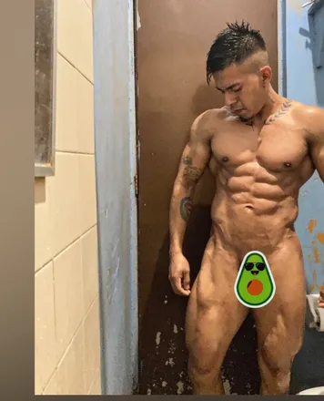 OnlyFans cuenta alektrainer header 2