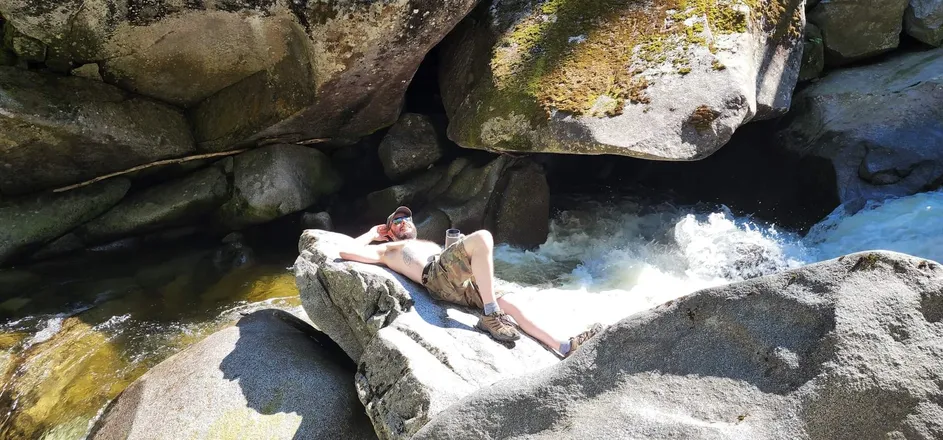 OnlyFans cuenta friskycouple107 header 2