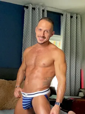OnlyFans cuenta latinotwunk37 avatar 1