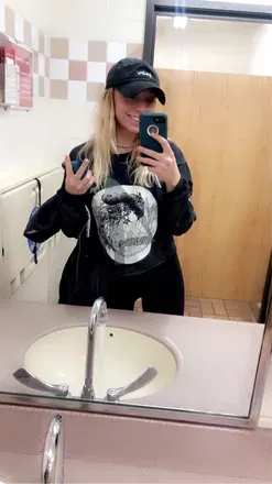 OnlyFans account  daisykayfromthemilkyway avatar 1