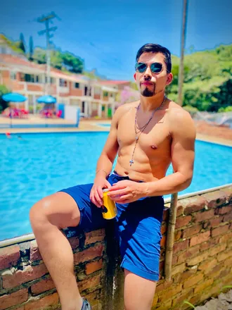 OnlyFans cuenta miguelgalindo header 2