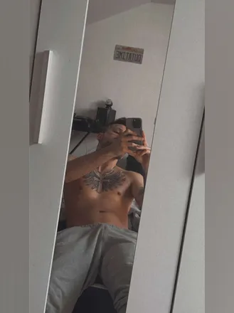 OnlyFans cuenta lxv_999 header 2