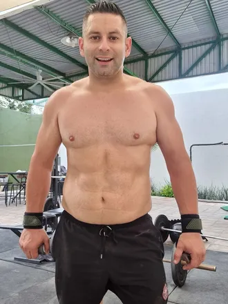 OnlyFans cuenta u66642378 header 2