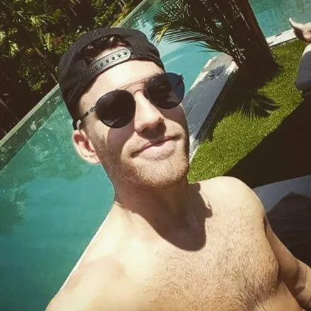 OnlyFans cuenta ezask1 header 2