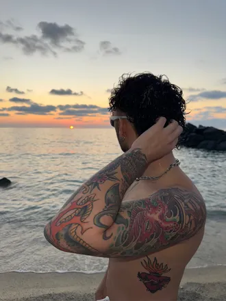 OnlyFans account  antonio24_11 header 2