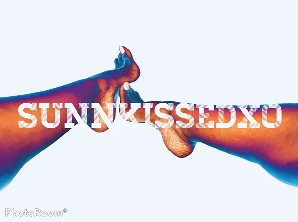 OnlyFans cuenta sunnkissedxo header 2