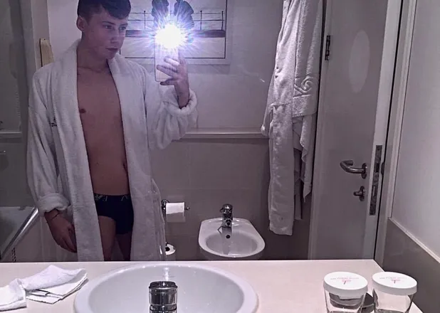 OnlyFans cuenta subscribeandsee98 header 2
