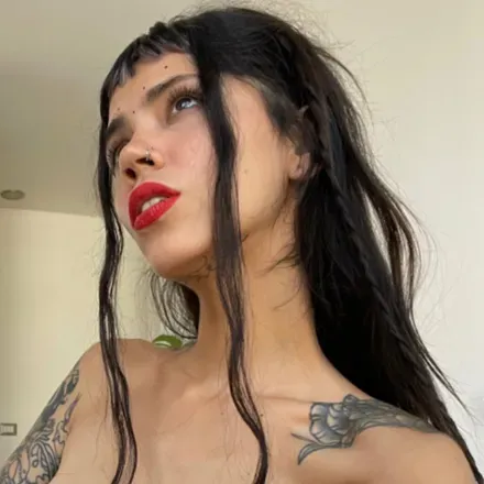 OnlyFans cuenta coracoralita avatar 1