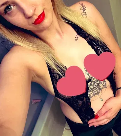 OnlyFans cuenta cuteamateurgirl header 2