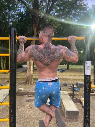 OnlyFans cuenta danielcadengue header 2