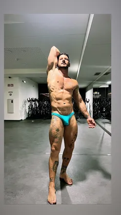 OnlyFans account  rubenmagno1984 header 2