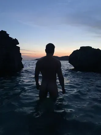OnlyFans cuenta phivosrosaro header 2