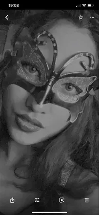 OnlyFans cuenta badgirlti avatar 1