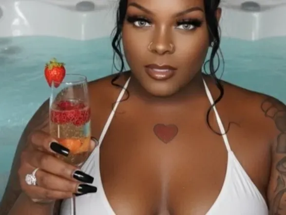 OnlyFans cuenta fattchocolatejuicykat avatar 1