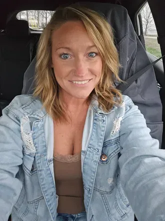 OnlyFans account  blue-eyedcowgirl avatar 1