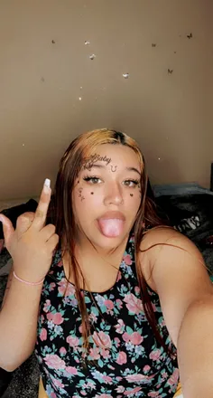 OnlyFans account  senia_22 header 2