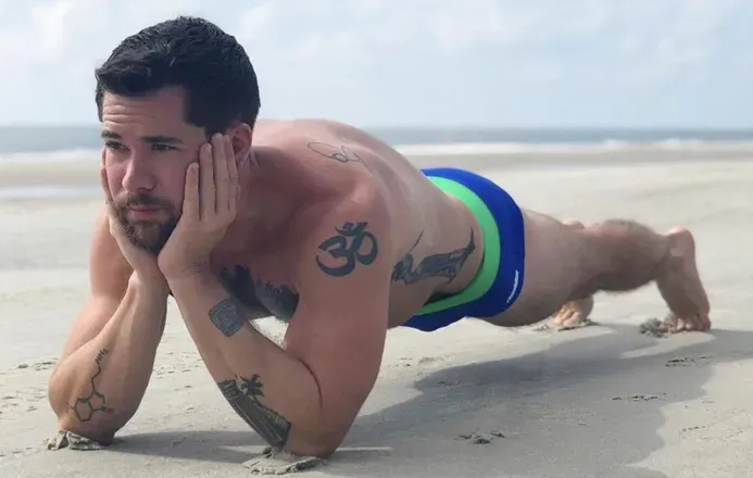 OnlyFans account  thatyogafvcker header 2