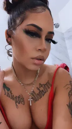 OnlyFans account  bae33 avatar 1