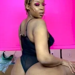 OnlyFans cuenta goddessamazon5 avatar 1