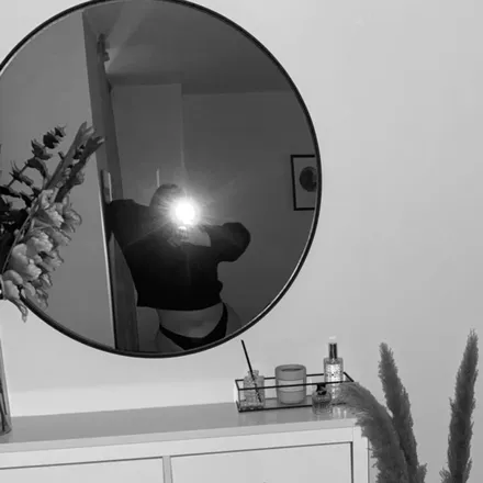 OnlyFans cuenta ellie00 header 2