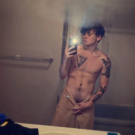 OnlyFans cuenta sexydillon header 2