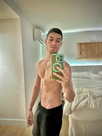 OnlyFans account  quechimba avatar 1