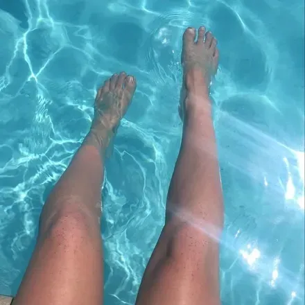 OnlyFans account  honeyfeetandtoes avatar 1