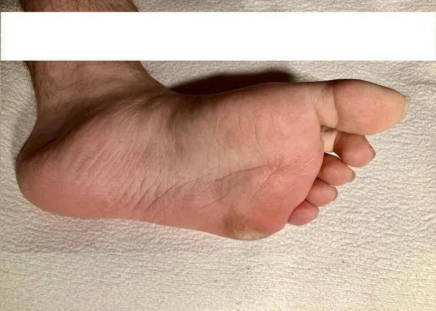 OnlyFans cuenta hairylongnails header 2