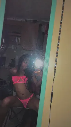 OnlyFans account  tinybankz avatar 1