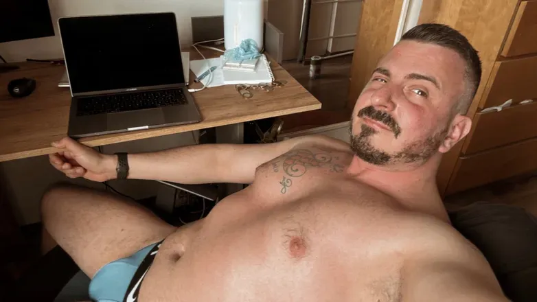 OnlyFans cuenta mike8510 avatar 1