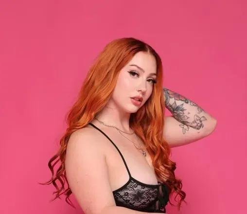 OnlyFans account  onlycinnabuns avatar 1
